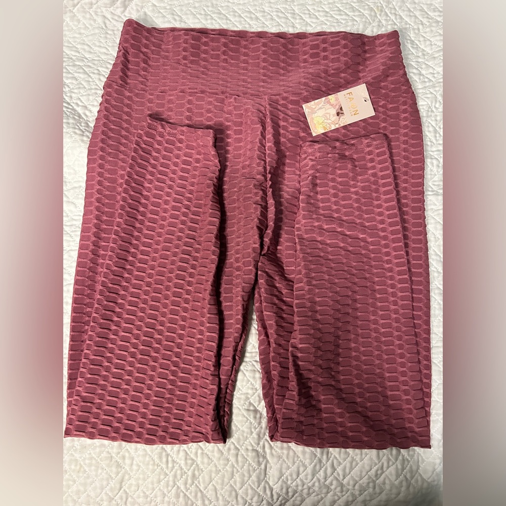 Fawn activewear tights